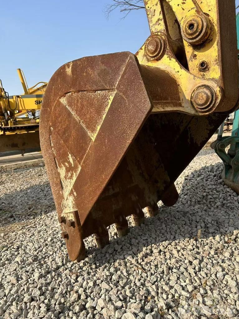 Komatsu PC70 Telakaivukoneet