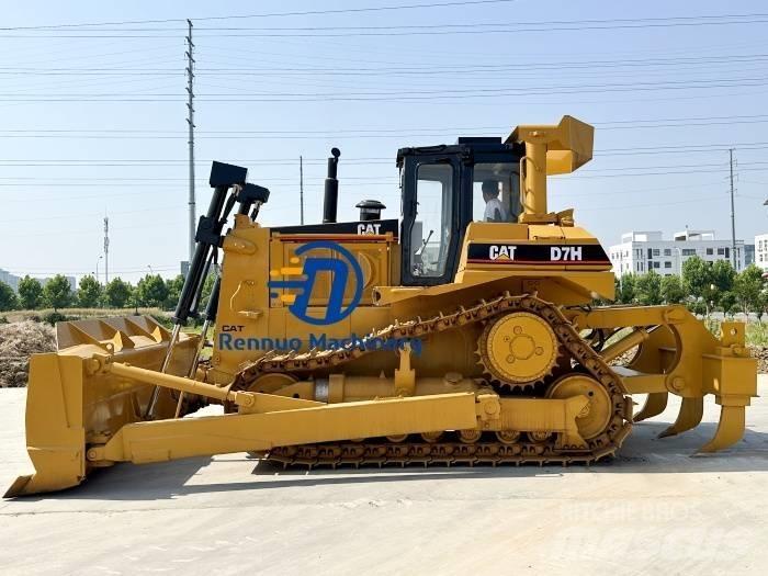 CAT D 7 H Telaketjupuskutraktorit
