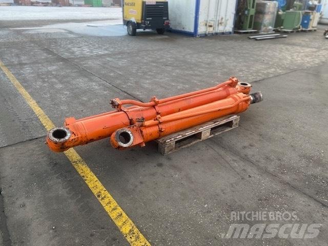 Fiat-Hitachi FH 450 Hydrauliikka