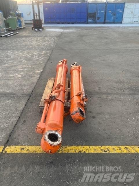 Fiat-Hitachi FH 450 Hydrauliikka
