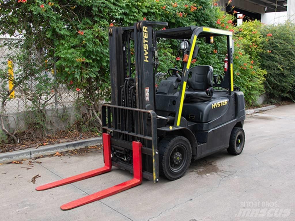 Hyster H2.5TX Nestekaasutrukit