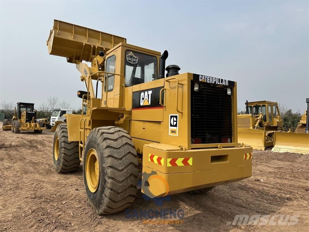 CAT 966C Pyöräkuormaajat