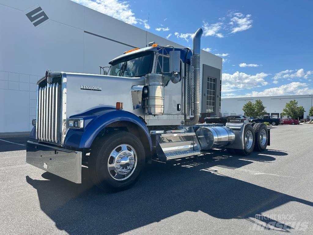 Kenworth W 900 Vetopöytäautot