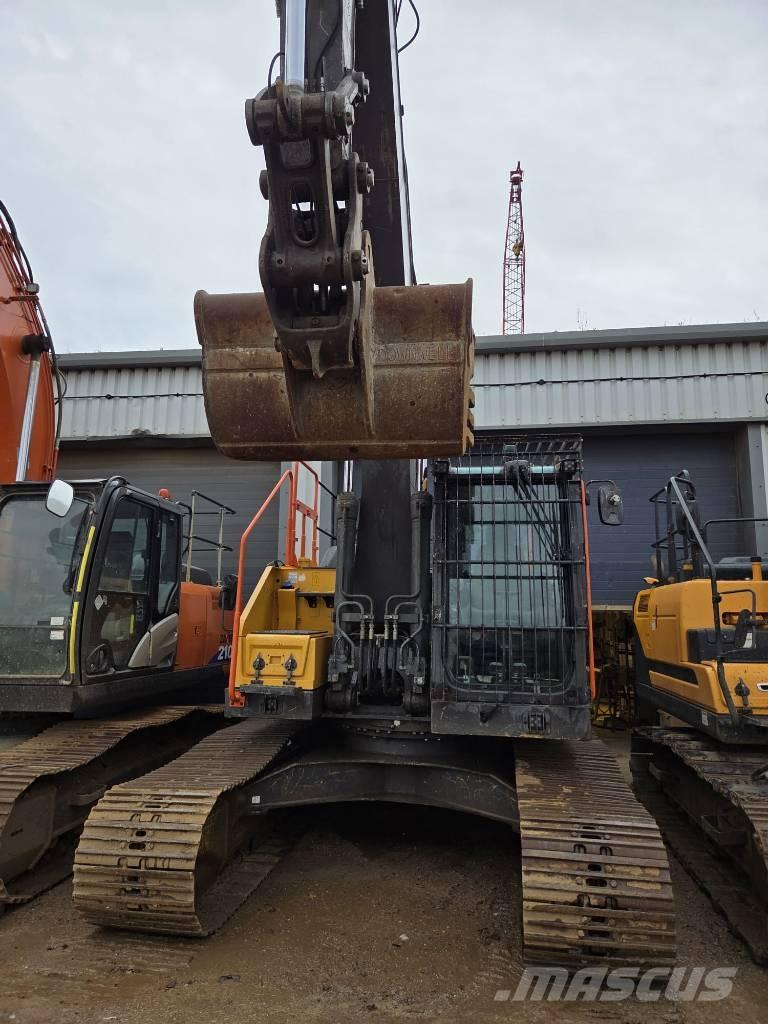 Volvo EC220EL Telakaivukoneet