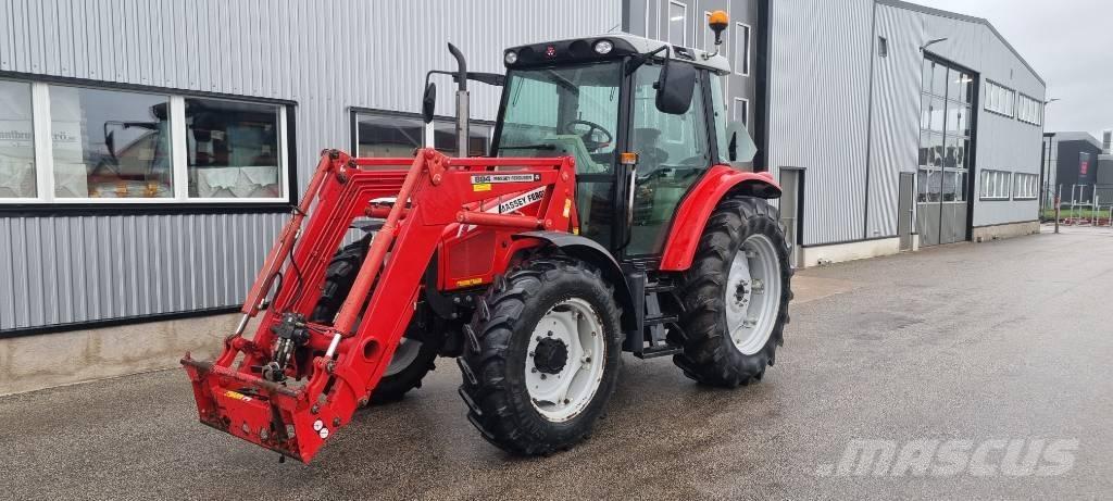 Massey Ferguson 5455 Traktorit