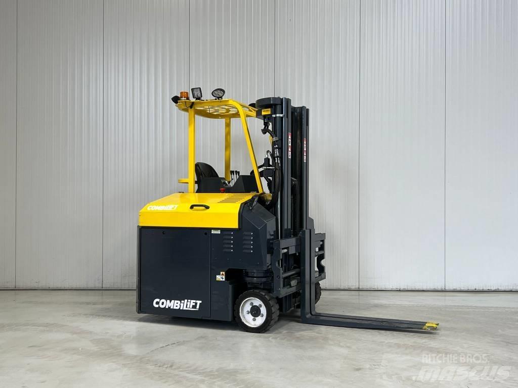 Combilift CBE3000 Nelitietrukit