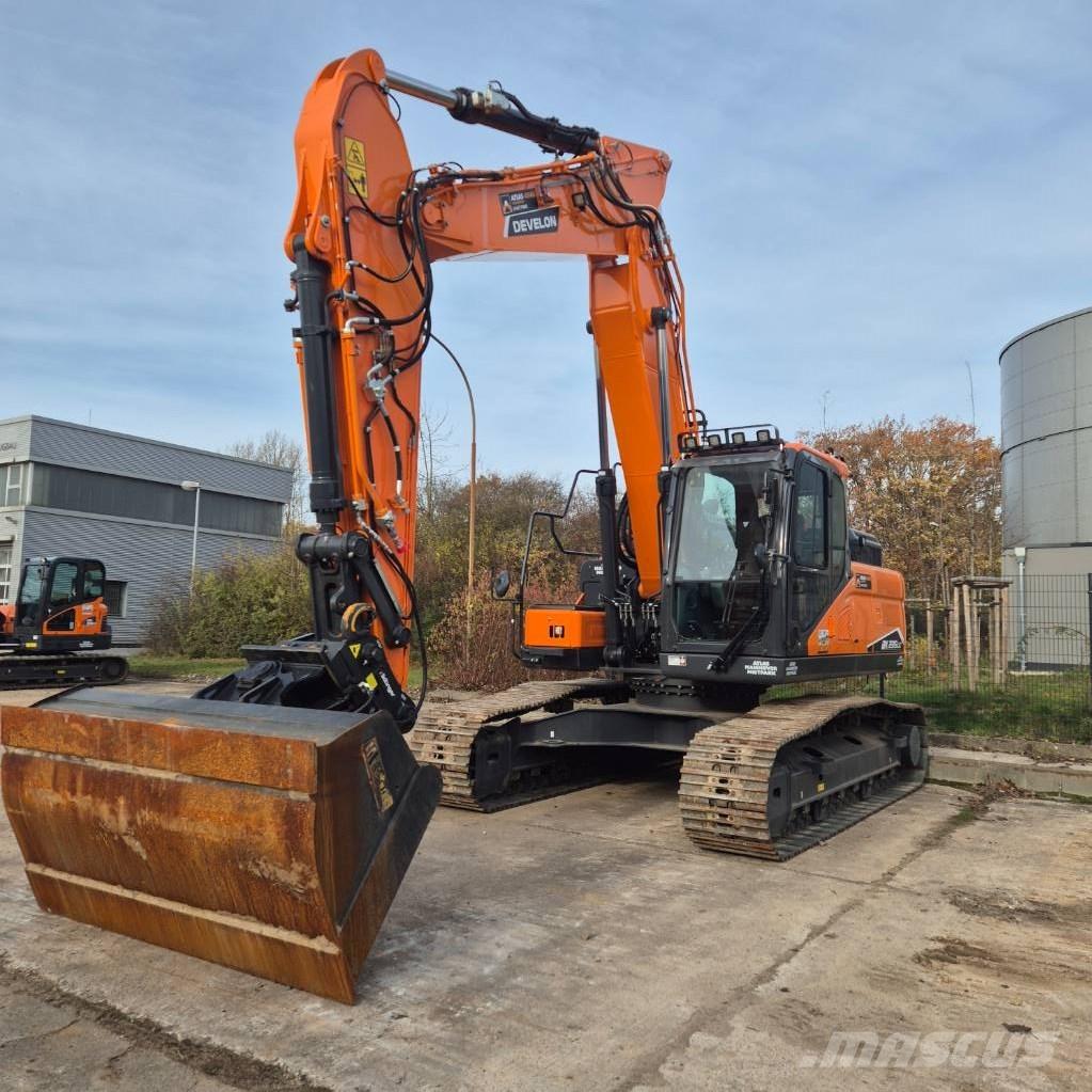 Doosan DX235LC-7 Telakaivukoneet