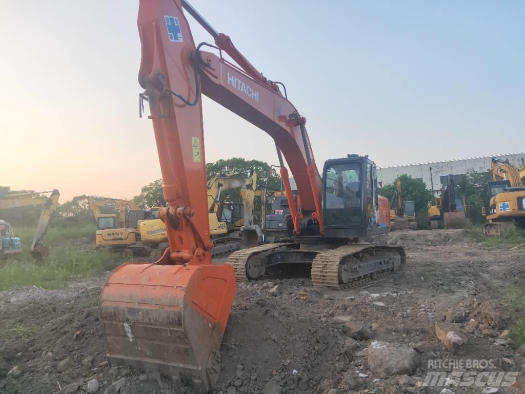 Hitachi ZX 210 Telakaivukoneet