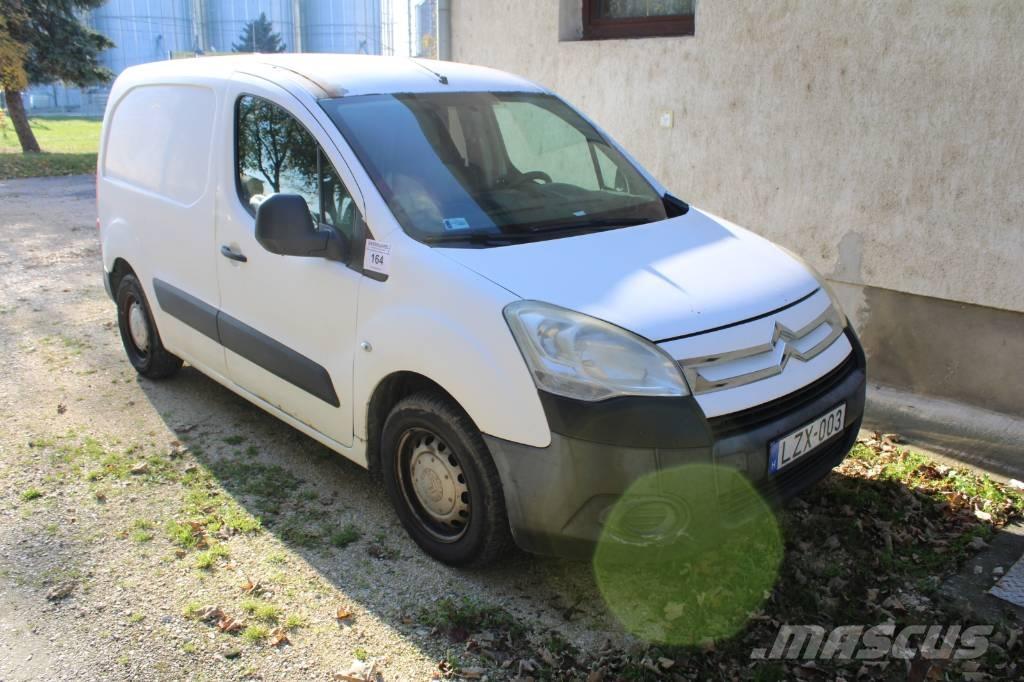 Citroën Berlingo Pakettiautot