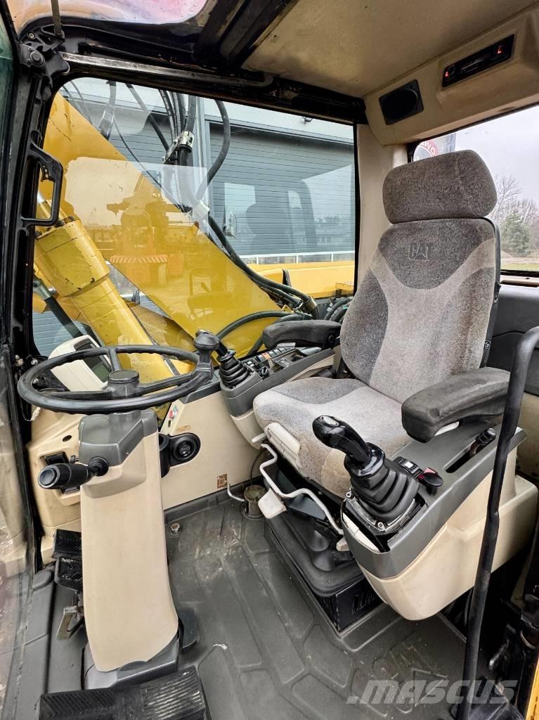 CAT M 316 C Pyöräkaivukoneet