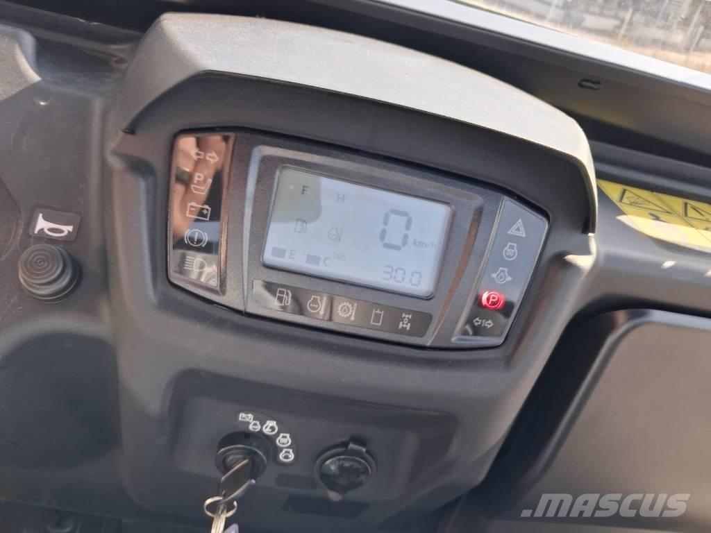 Kubota RTV-X 1110 Taajamakoneet