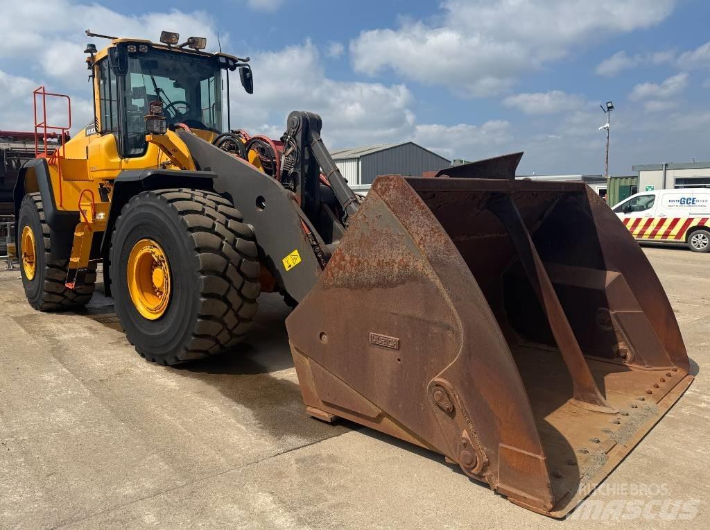 Volvo L 220 H Pyöräkuormaajat