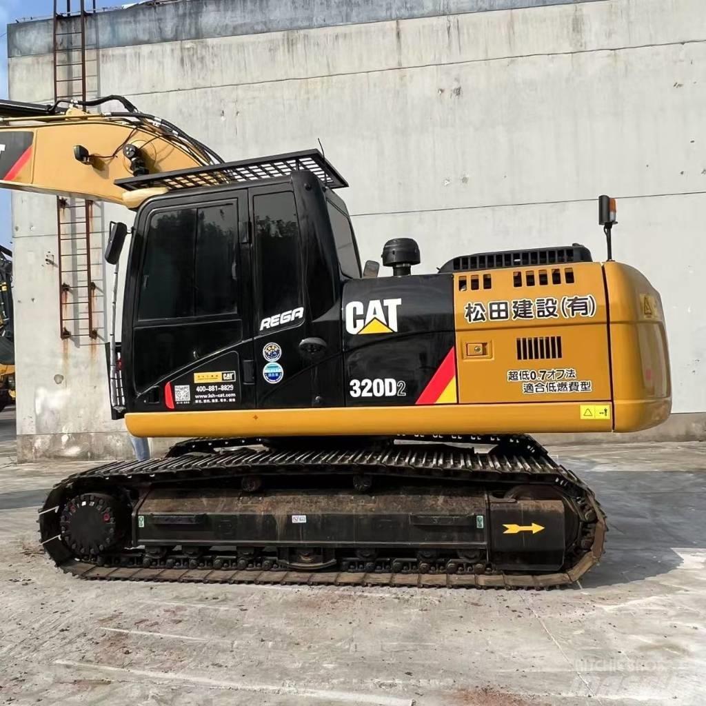 CAT 320D2 Midikaivukoneet 7t - 12t