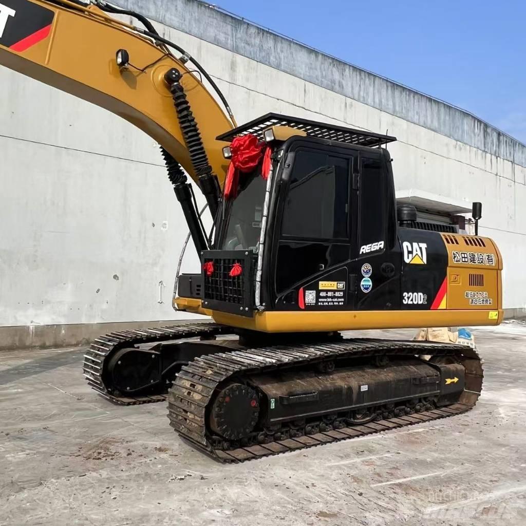 CAT 320D2 Midikaivukoneet 7t - 12t