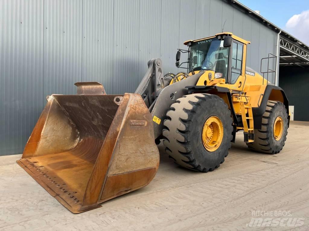Volvo L220H Pyöräkuormaajat