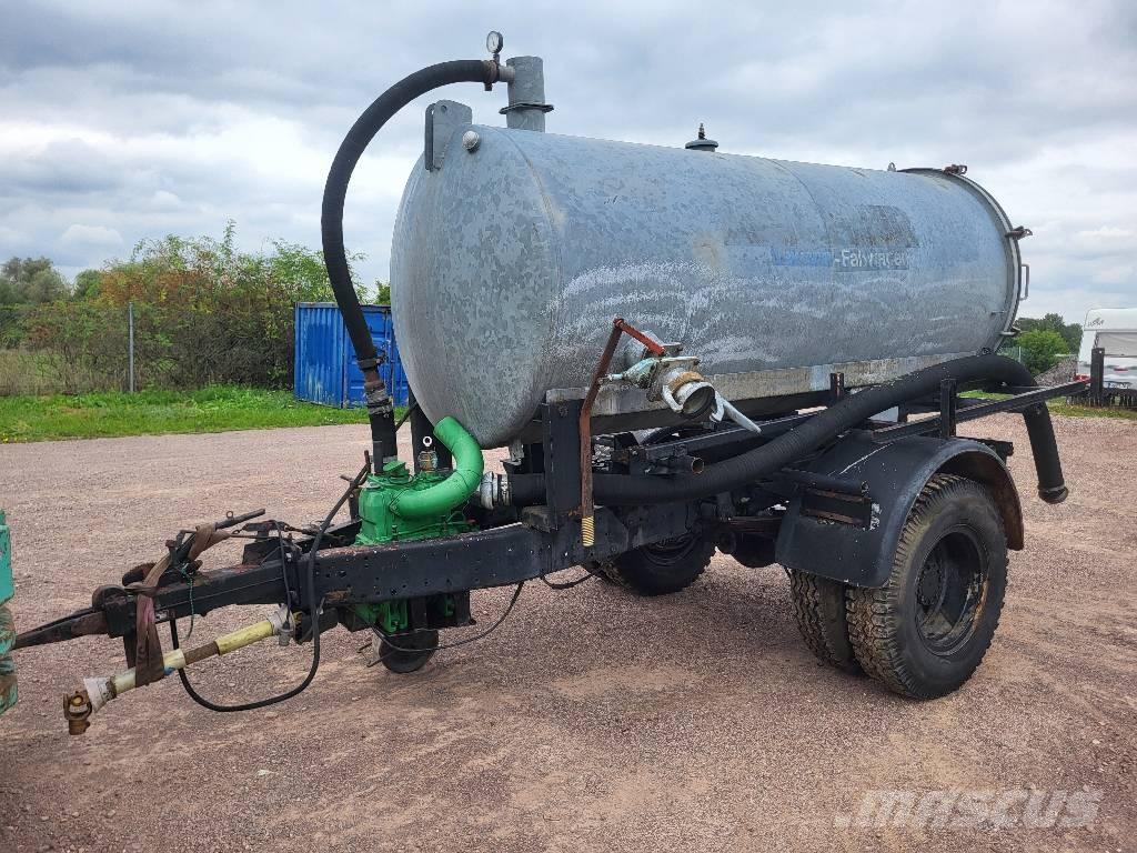 Marchner FW 4000 Säiliöperävaunut