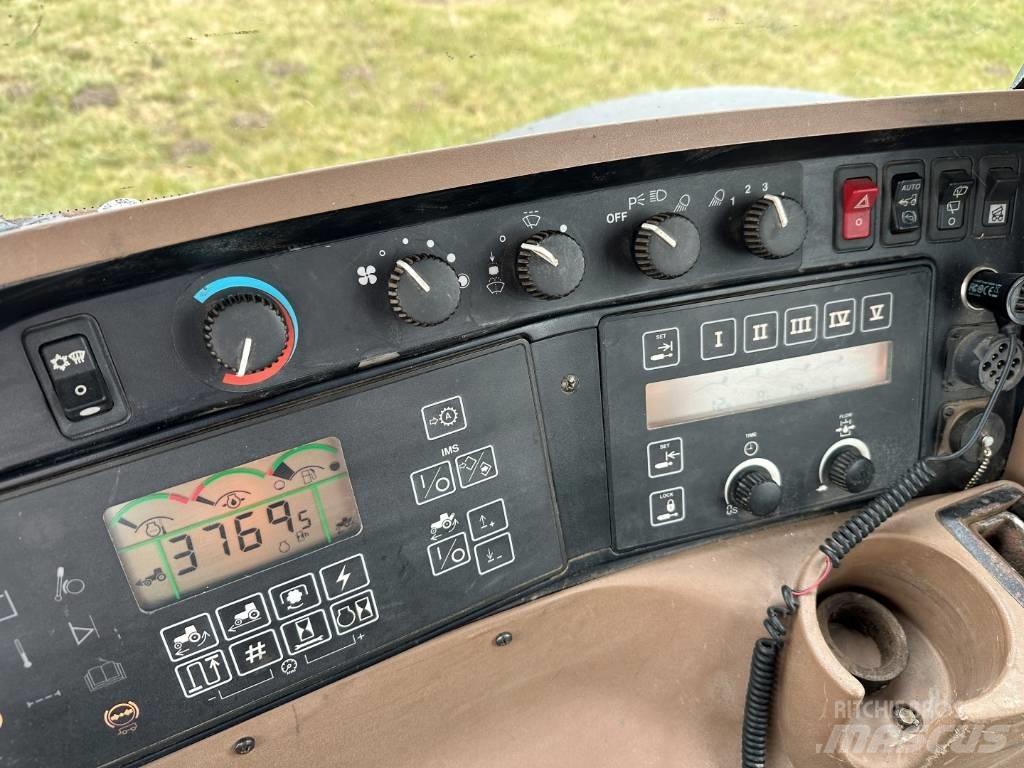 John Deere 8220 Traktorit