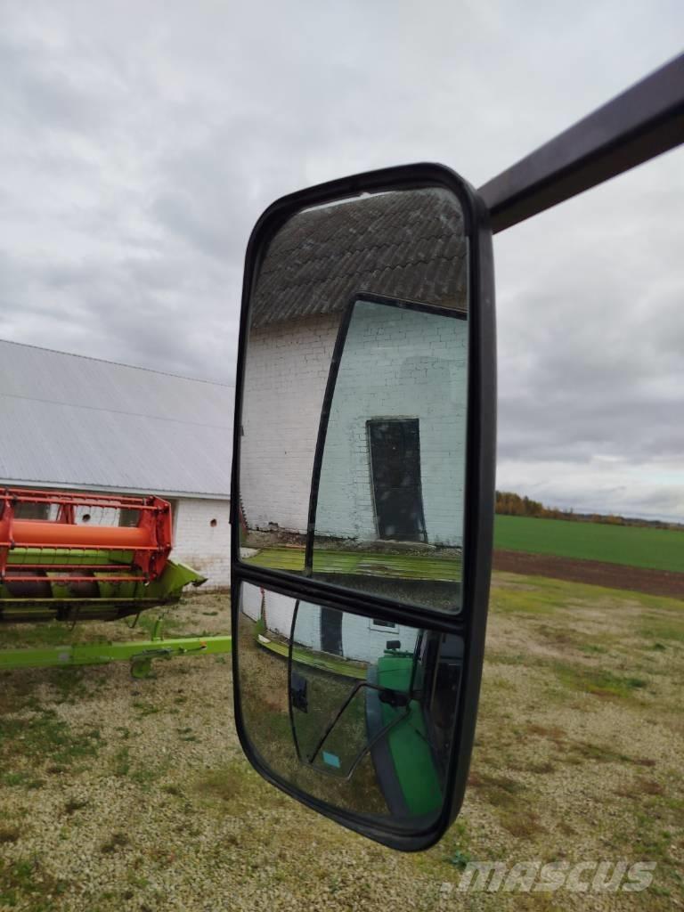 John Deere 7800 Traktorit