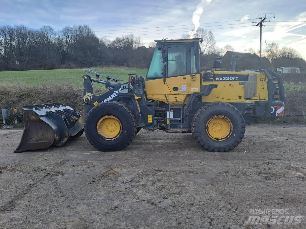 Komatsu WA 320 PZ-6 Pyöräkuormaajat