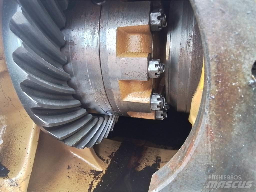Volvo BM 868 Vaihteisto
