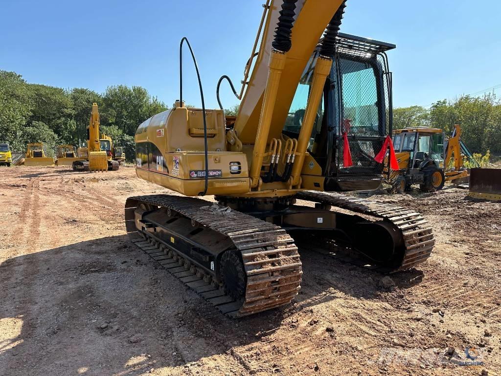 CAT 320 C Telakaivukoneet