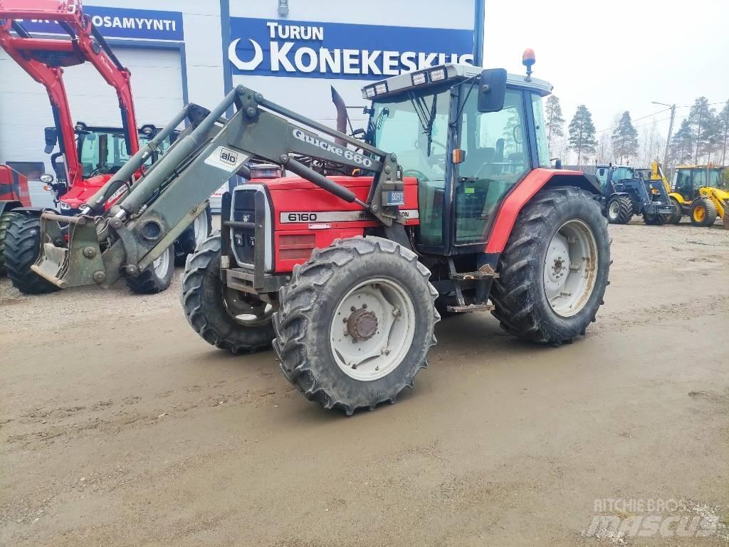 Massey Ferguson 6160 Traktorit
