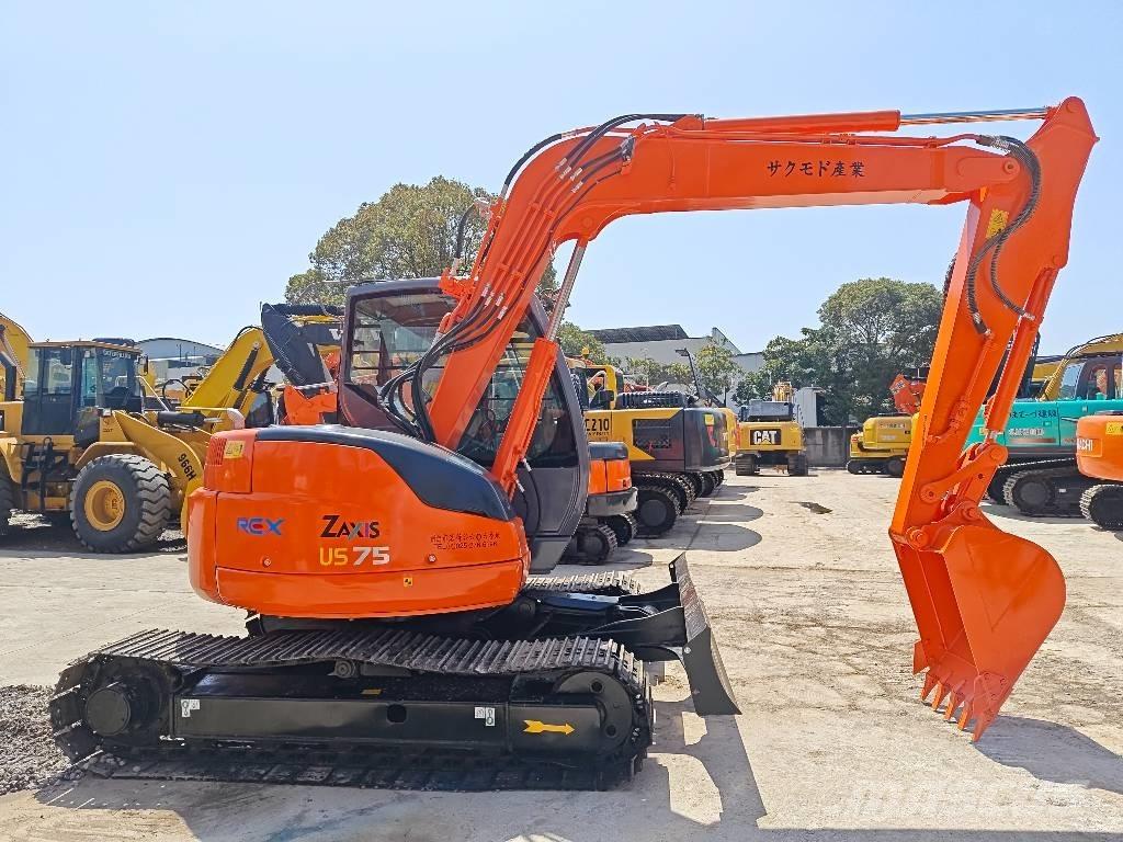 Hitachi ZX 75 US Midikaivukoneet 7t - 12t