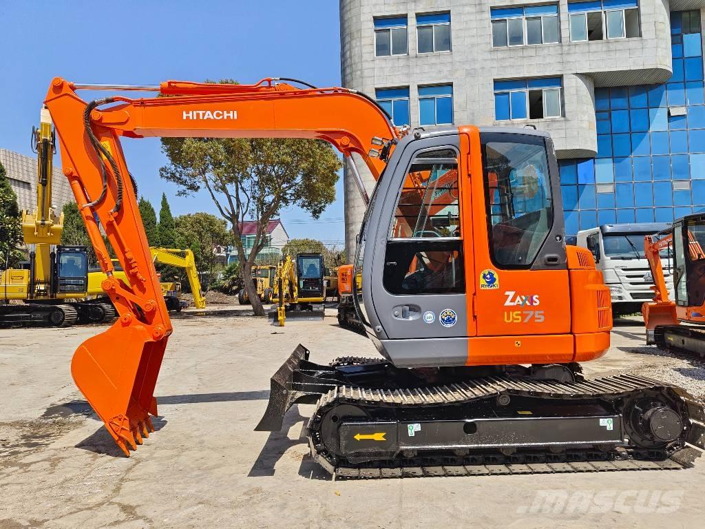 Hitachi ZX 75 US Midikaivukoneet 7t - 12t