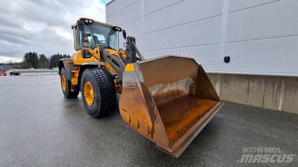 Volvo L90H Pyöräkuormaajat