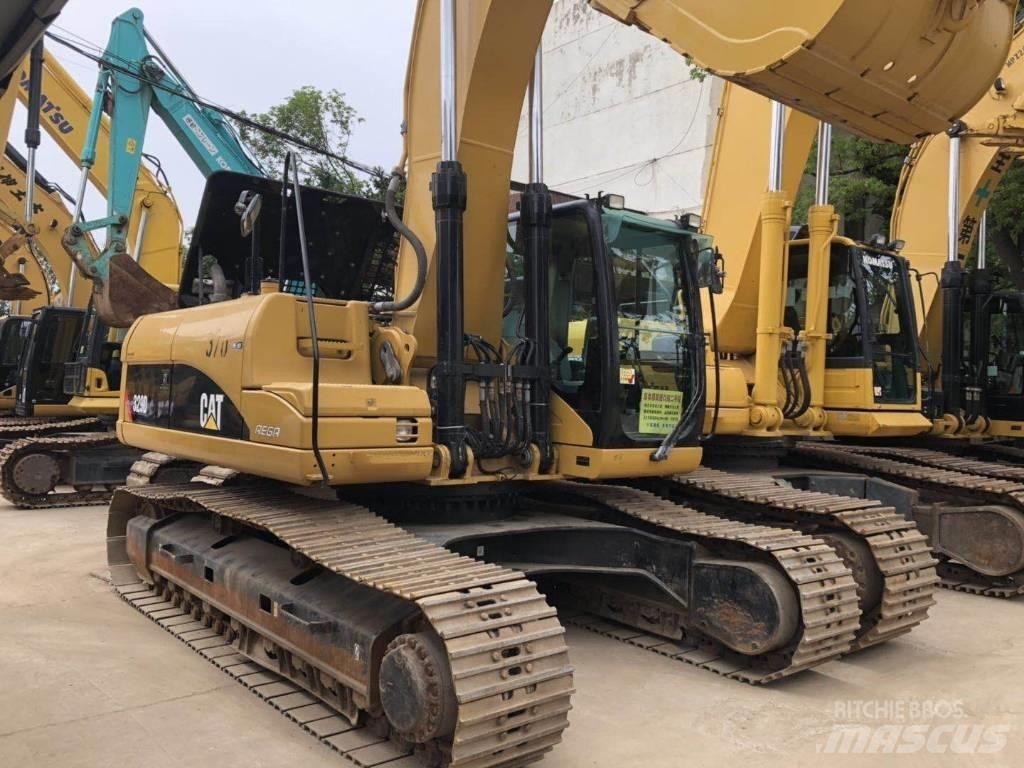CAT 329 Telakaivukoneet