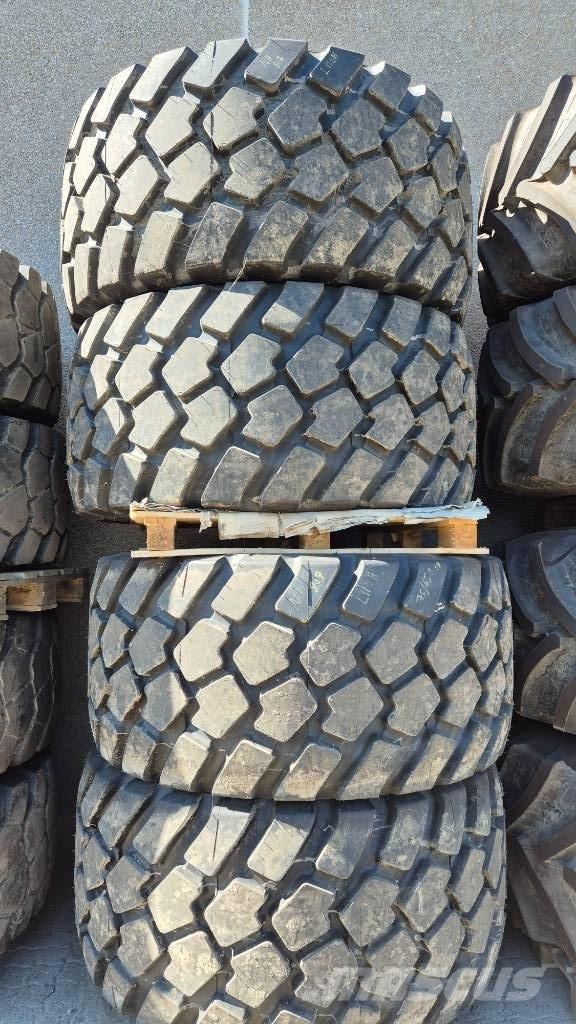 Michelin 750/65R25 Renkaat ja vanteet