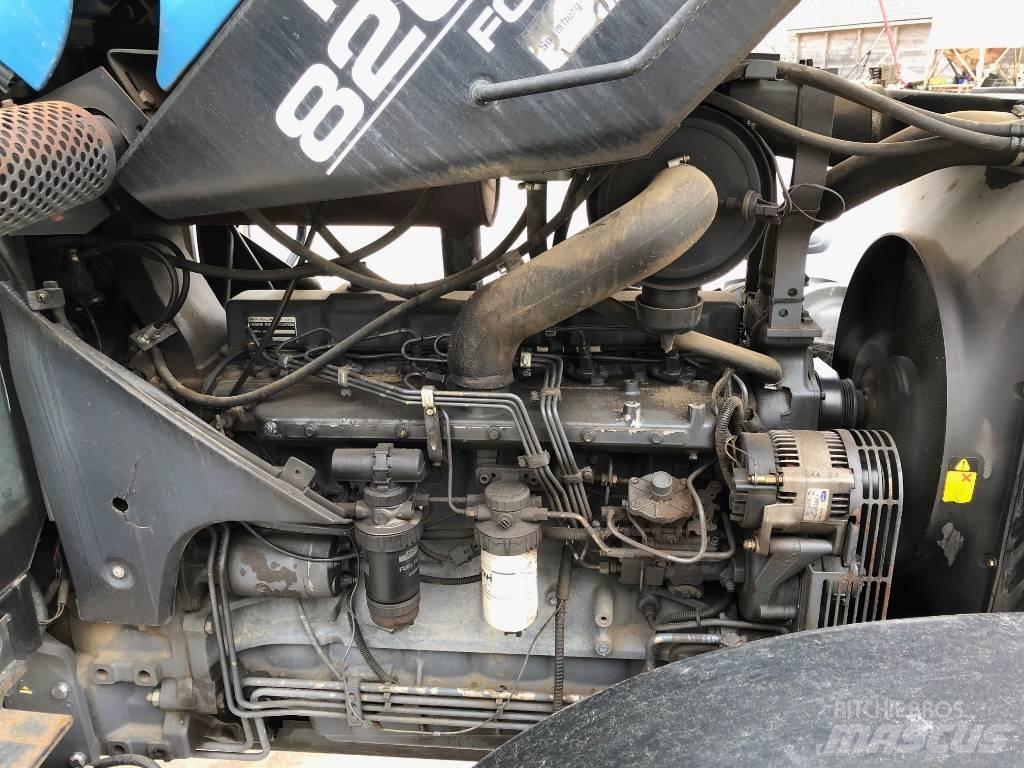 New Holland 8260 Traktorit