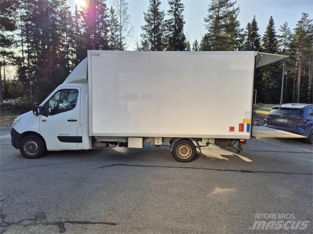 Renault Master Pakettiautot