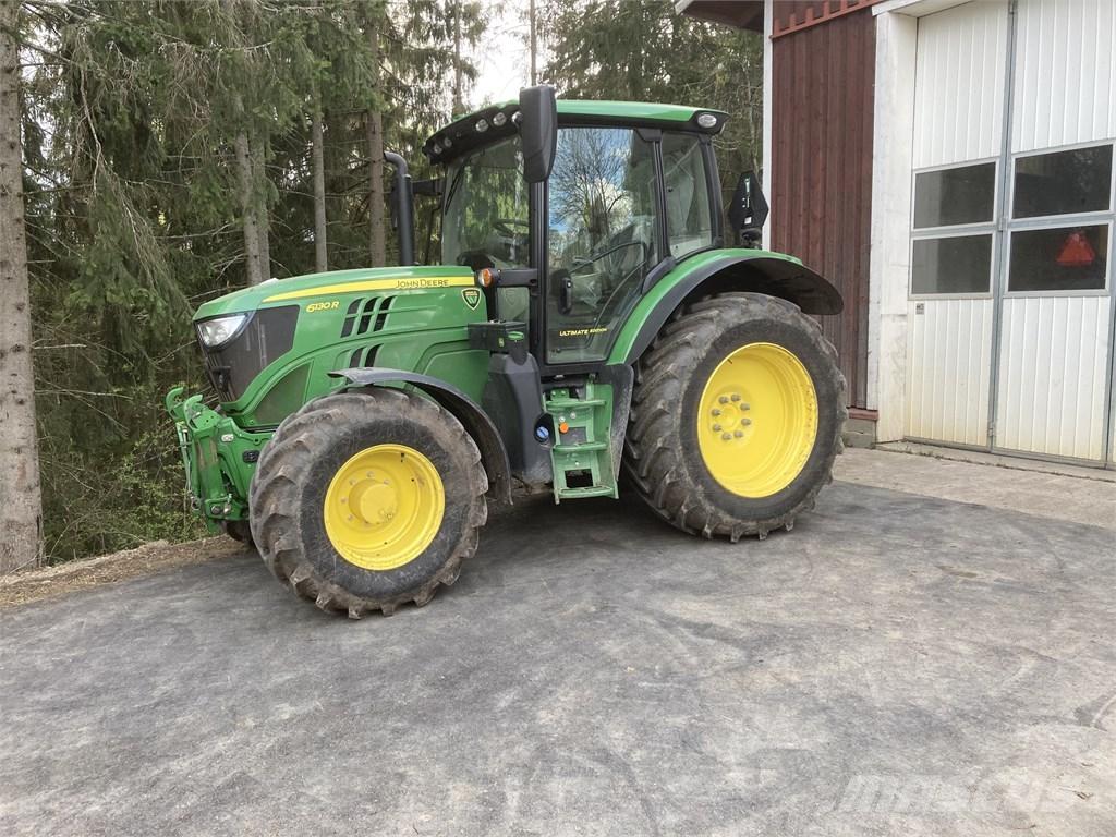 John Deere 6130 R Traktorit