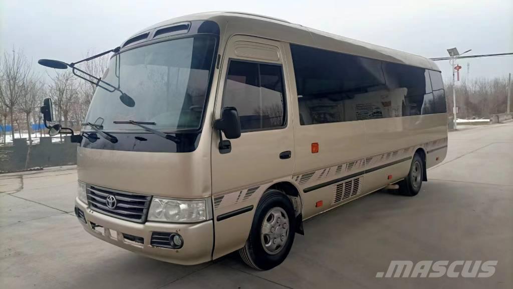 Toyota Coaster Bus Minibussit