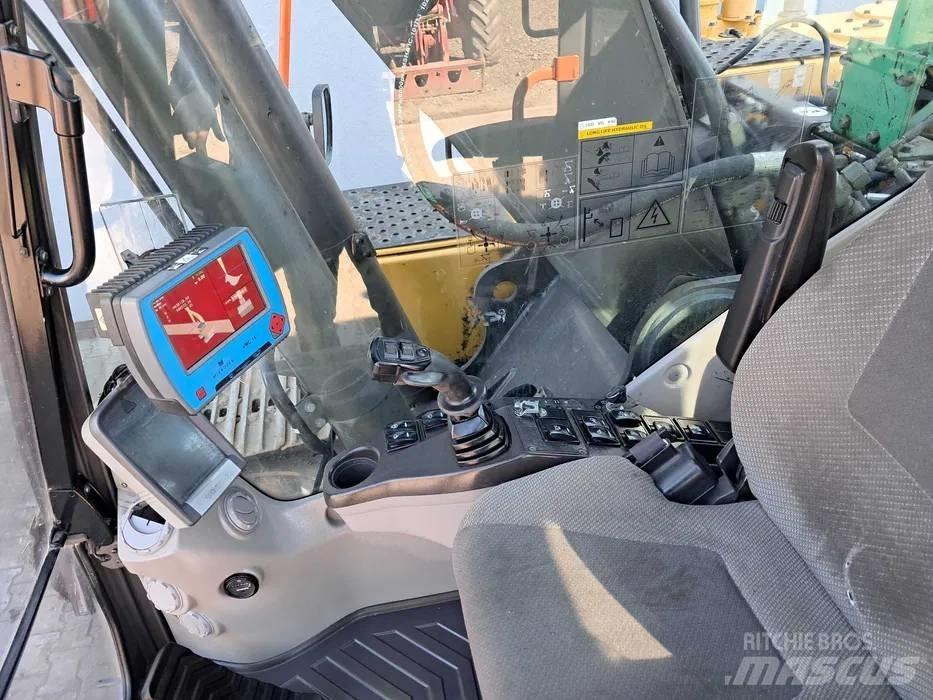 Volvo EC 220 DL Telakaivukoneet