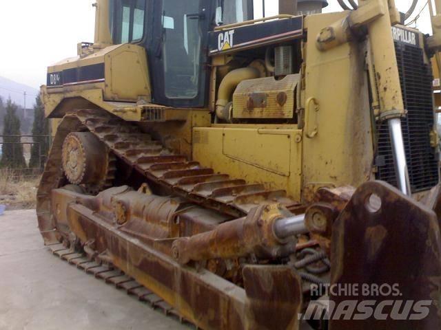 CAT D 8  R Telaketjupuskutraktorit
