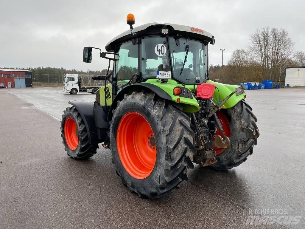 CLAAS Arion 420 Traktorit