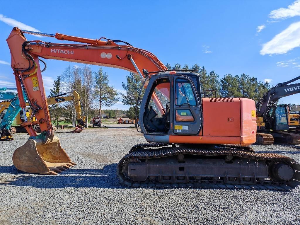 Hitachi ZX 225 US Telakaivukoneet