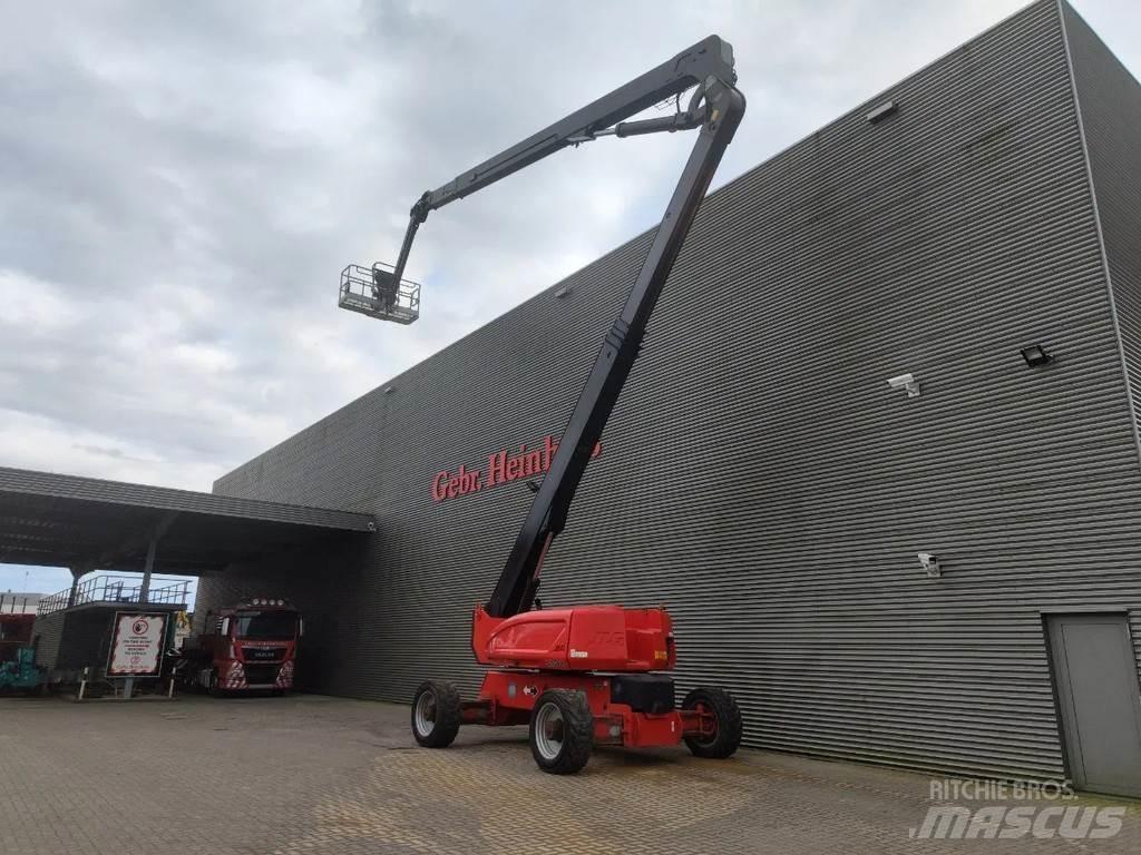 JLG 1250 AJP Teleskooppipuominostimet