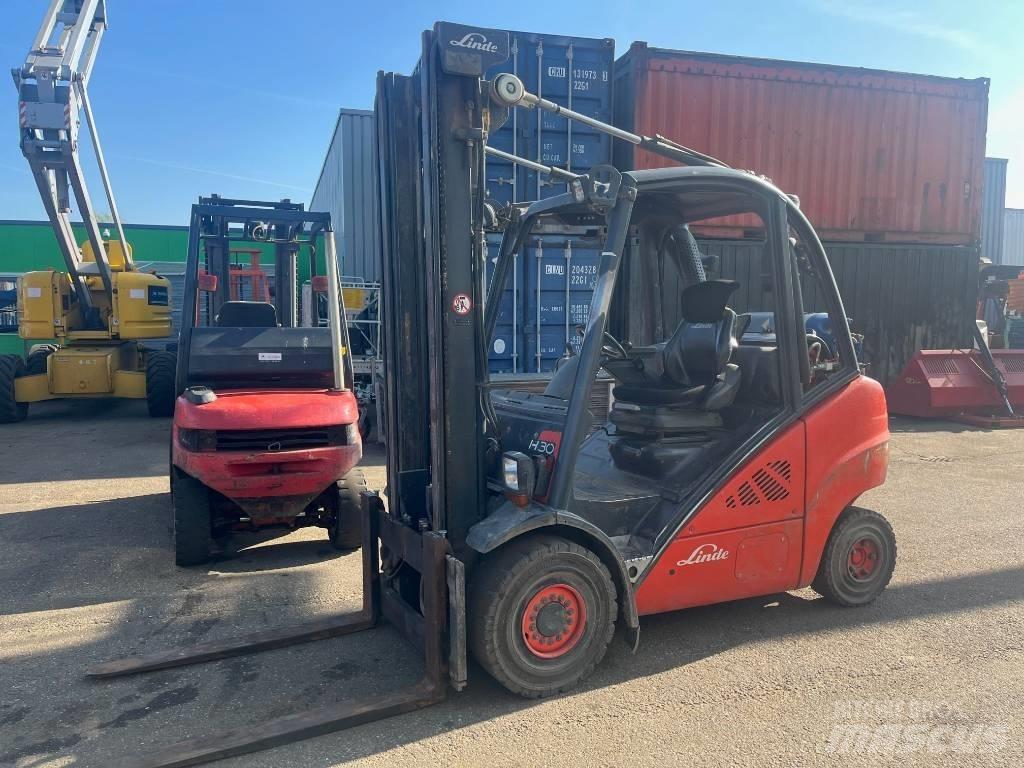 Linde H30T-03 Nestekaasutrukit