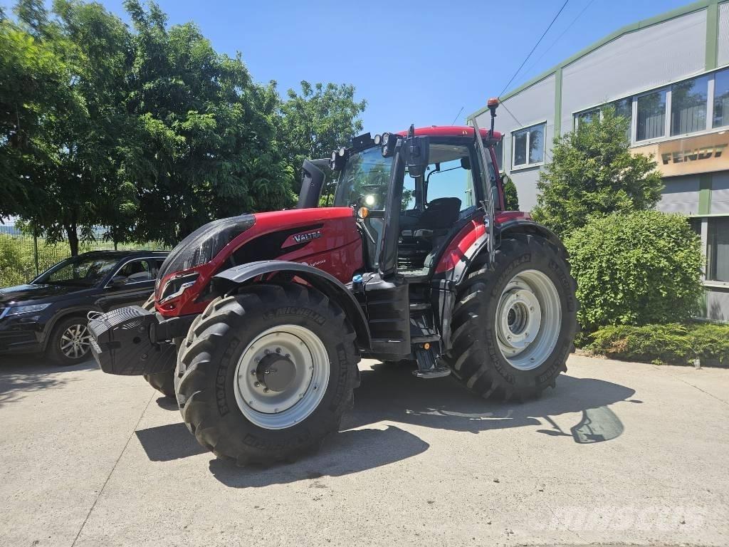 Valtra T 195 Active Traktorit