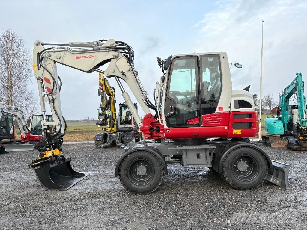 Takeuchi TB395W Pyöräkaivukoneet