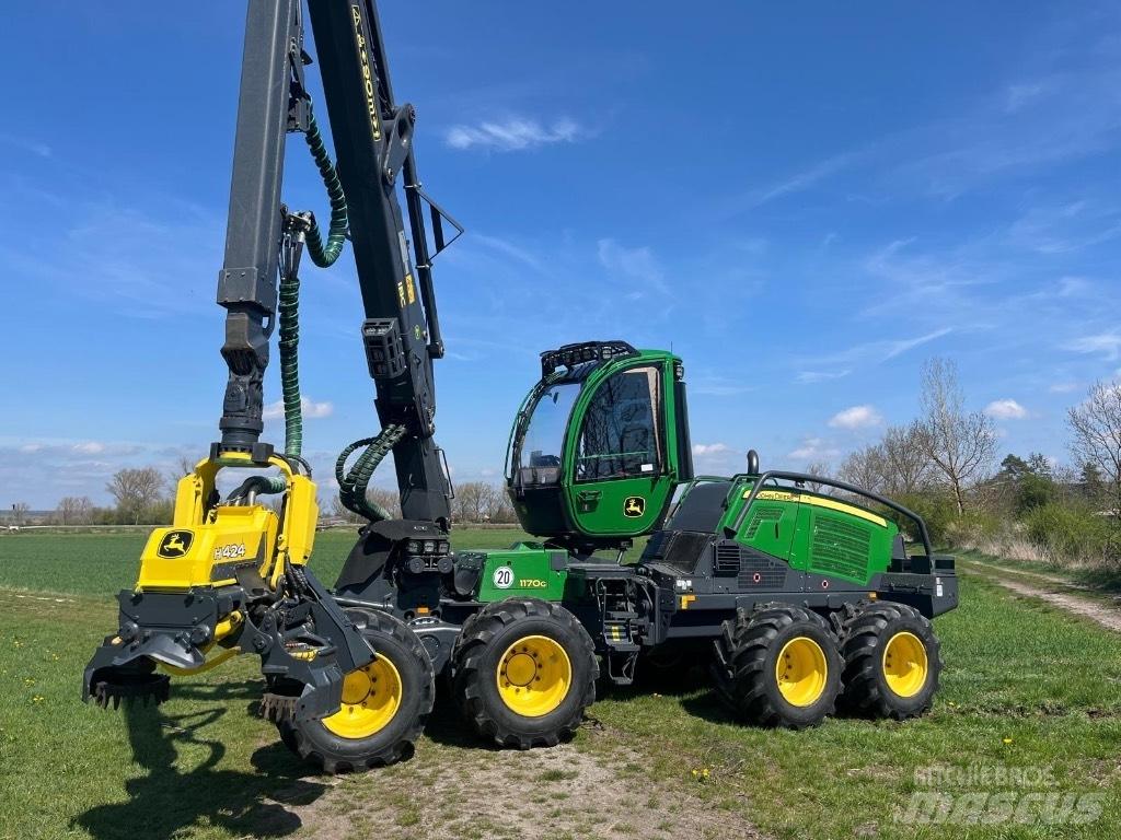 John Deere 1170G Harvesterit