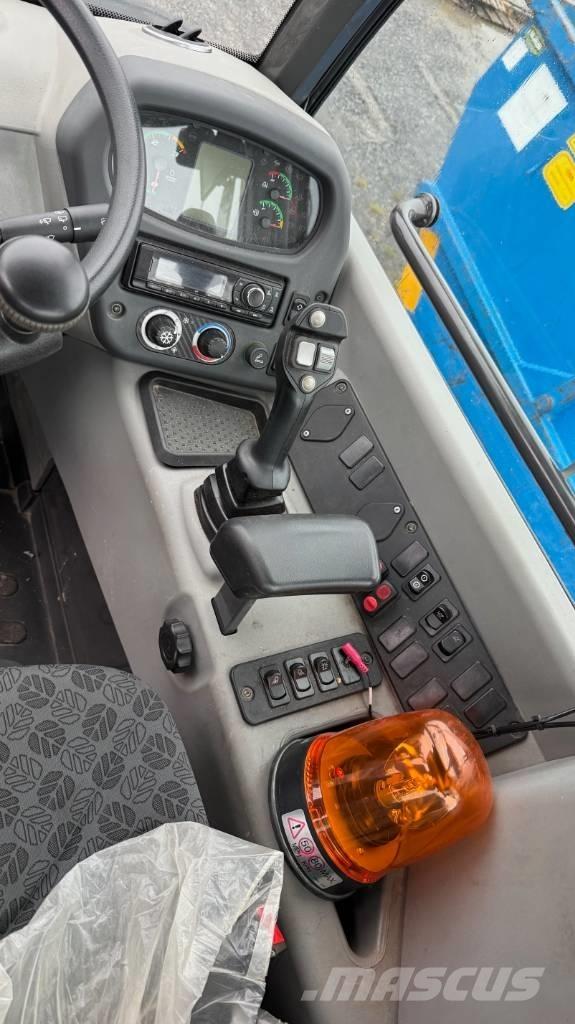 New Holland W70C Pyöräkuormaajat