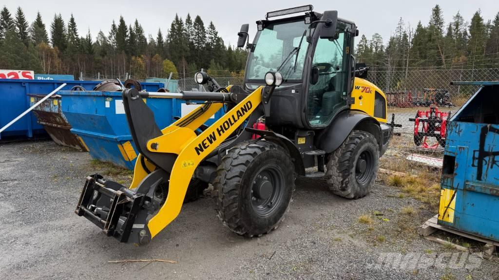 New Holland W70C Pyöräkuormaajat