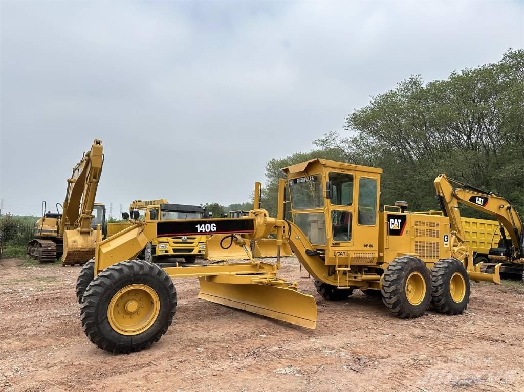 CAT 140G Tiehöylät