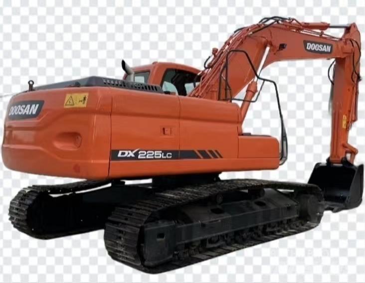 Doosan DX 225 Telakaivukoneet