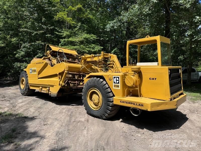 CAT 613 B Kaavinvaunut