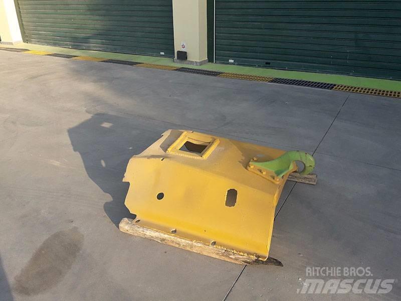 CAT D 8 K Muut